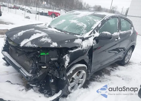 2019 Honda Hr-V Lx z USA, uszkodzony, nr VIN 3CZRU6H39KG703876